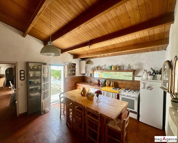 Maison à L' ILE-D'YEU, 85350 - 12 pièces 312m²