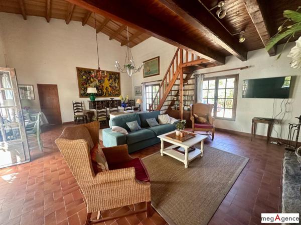 Maison à L' ILE-D'YEU, 85350 - 12 pièces 312m²