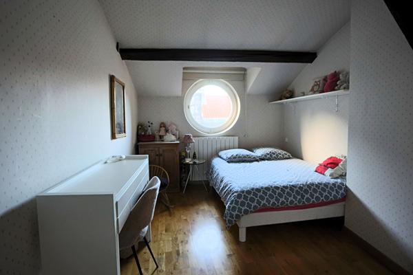 Achat appartement Riom - 9 pièce(s) - 156 m² - 275 000 €