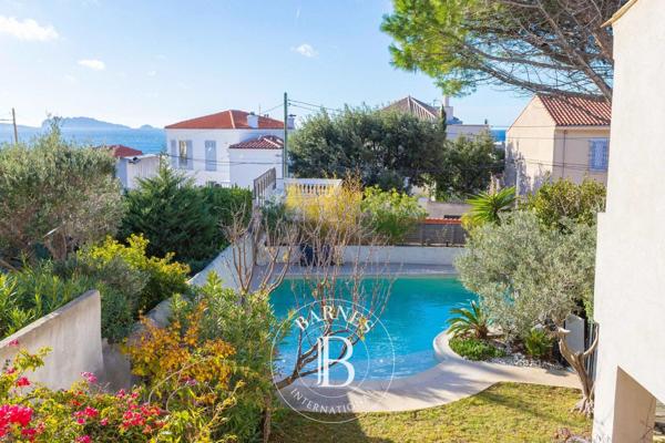 Marseille 7ème, Maison 5 Chambres -  196 m² à vendre