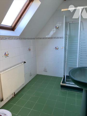 CORPS DE FERME avec  terrain d'environ 4ha8a