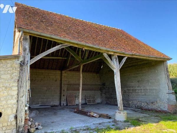 CORPS DE FERME avec  terrain d'environ 4ha8a