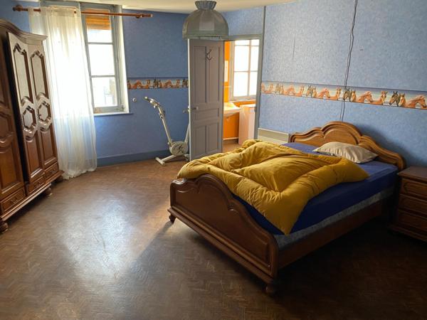 Maison à renover , proche neufchateau