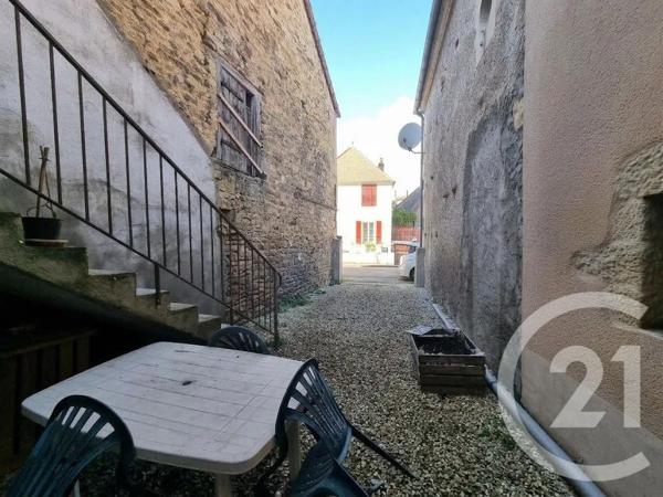Maison à vendre  3 pièces - 60,97 m 2   VARZY  - 58