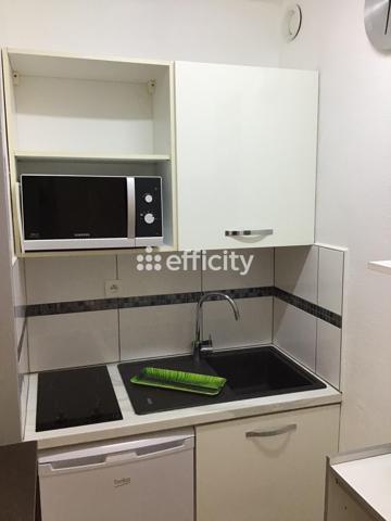 Appartement
         1 pièce
        - 24 m² 71 000 € *