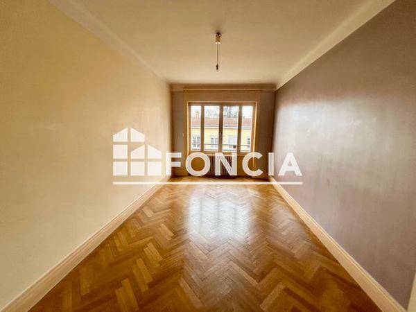 Location Appartement 3 pièces 73.72 m² - 16 RUE SAINT MAURICE Lyon 69008