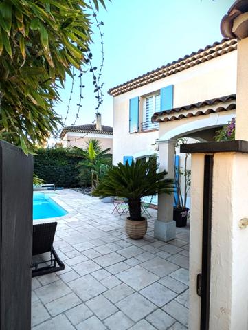 La valentine (13011) Maison 123m², 4 chambres, avec jardin et piscine, dans résidence fermée et sécurisée
