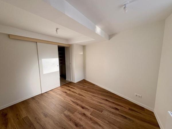 APPARTEMENT T1 A LOUER A NOAILLY - BOURG