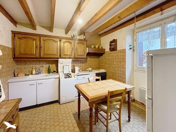 Maison à vendre 42 000 € Oradour-Saint-Genest 3 p 97 m² DPE D