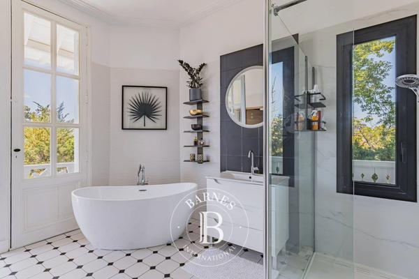 Arcachon, Villa  260 m² à vendre
