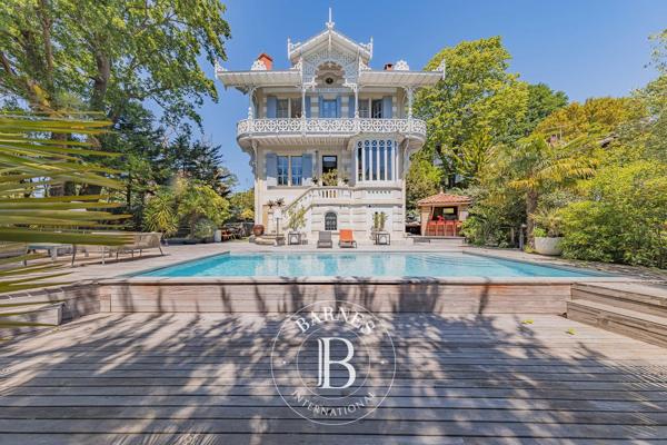 Arcachon, Villa  260 m² à vendre