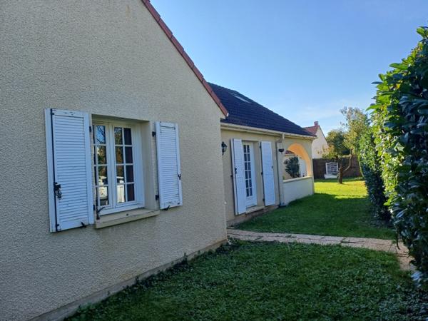 Maison
                                                                                                                                                                                                                                                                                                                        5 pièce(s)                                                                                                                                                                                                          4 chambre(s)                                                                                                                                                                                                          96  m²