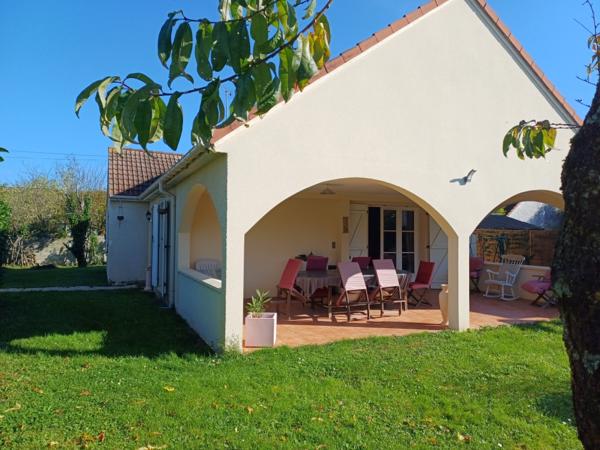 Maison
                                                                                                                                                                                                                                                                                                                        5 pièce(s)                                                                                                                                                                                                          4 chambre(s)                                                                                                                                                                                                          96  m²