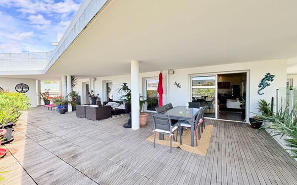 Appartement à vendre    4 pièces • 143,11 m2 La Rochelle