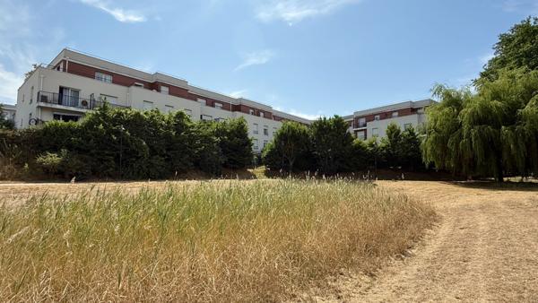 Appartement Corbeil Essonnes 3 pièce(s) 57.31 m2