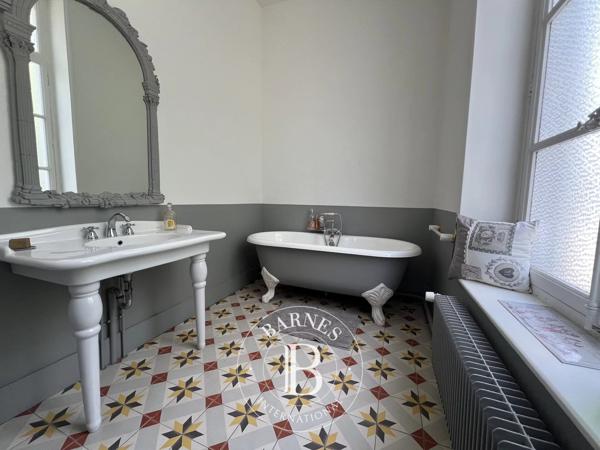 Arras, Hôtel particulier 5 Chambres -  480 m² à vendre