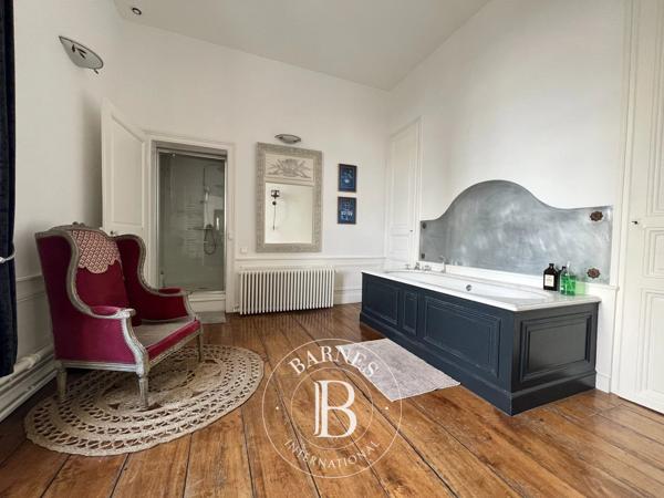 Arras, Hôtel particulier 5 Chambres -  480 m² à vendre