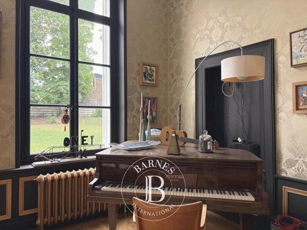 Arras, Hôtel particulier 5 Chambres -  480 m² à vendre