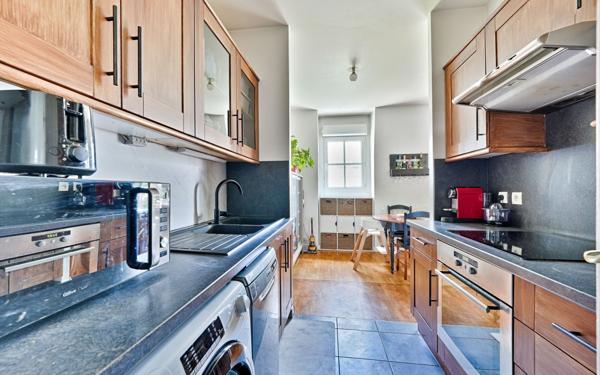 Appartement à vendre    3 pièces • 65,79 m2 Le Plessis-Robinson