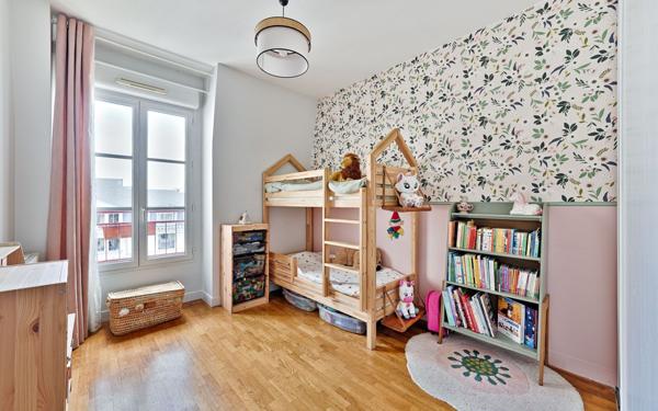 Appartement à vendre    3 pièces • 65,79 m2 Le Plessis-Robinson