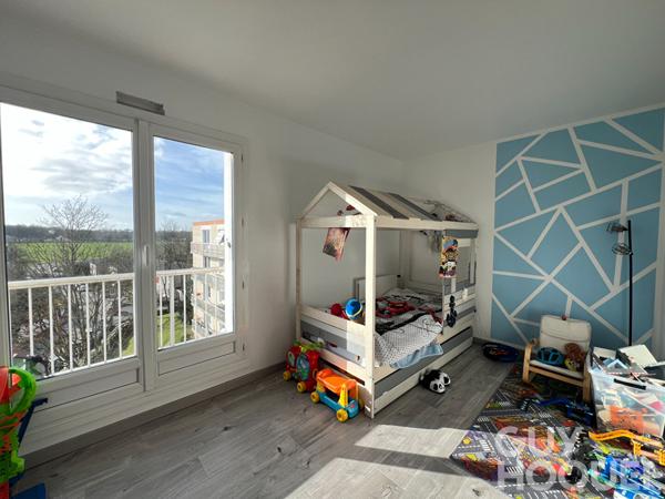 Appartement 3 pièces - 67 m² - Balcon