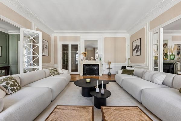 Vente Appartement de luxe Paris 7 8 Pièces 306 m²