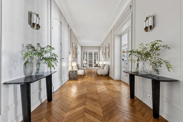 Vente Appartement de luxe Paris 7 8 Pièces 306 m²