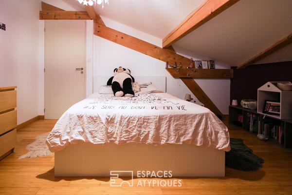 Un écrin contemporain avec piscine en coeur de ville