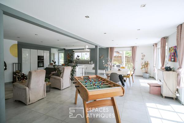 Un écrin contemporain avec piscine en coeur de ville