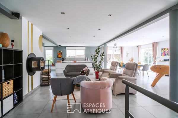 Un écrin contemporain avec piscine en coeur de ville