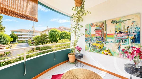 Appartement T1 à vendre  1 pièce - 28,41 m 2   ANGLET  - 64