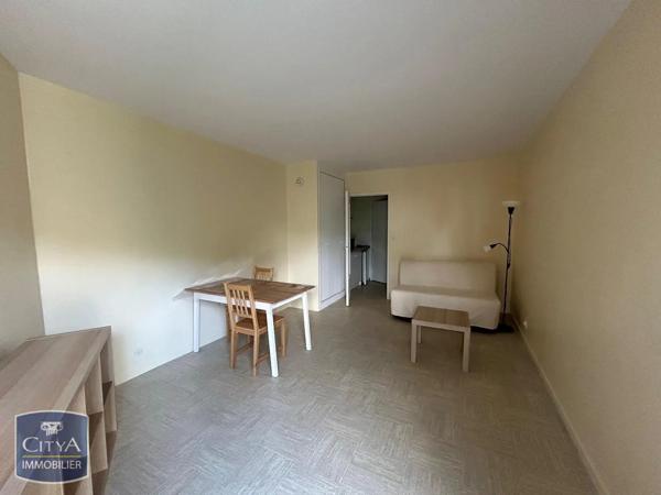 Appartement à louer 1 pièce 22.62m² Alençon (61000)