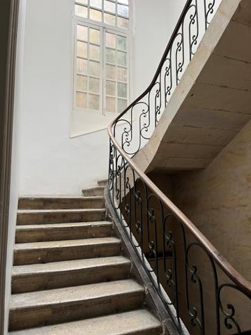Immeuble
                                                                                                                                                
                                                                                                                                                
                                                                                                                                                
                                                    
                                                                                                                                                                                                                                                                                                                        285  m²                                                                                                                                                                                                         3 etage(s)