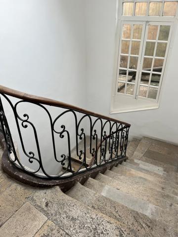 Immeuble
                                                                                                                                                
                                                                                                                                                
                                                                                                                                                
                                                    
                                                                                                                                                                                                                                                                                                                        285  m²                                                                                                                                                                                                         3 etage(s)