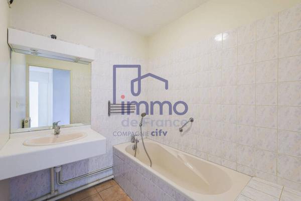 Appartement 3 pièces                                        - 38130 Échirolles Réf : 21605