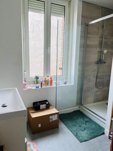 A LOUER APPARTEMENT 2 CHAMBRES A ST QUENTIN 02100