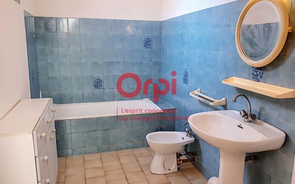 Maison à louer    5 pièces •  Prades