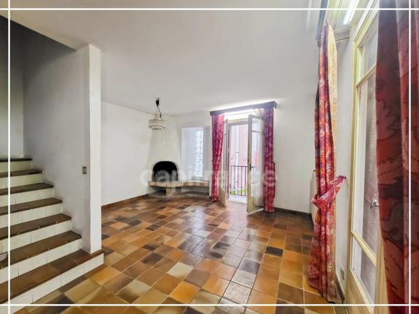 Maison de village d'angle 5 pièces COLLIOURE (66) coeur de village