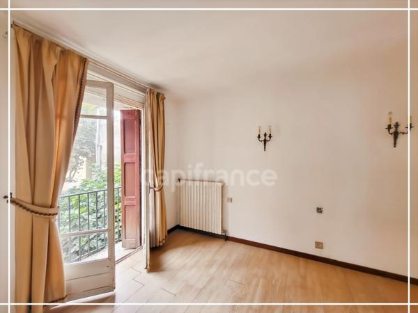 Maison de village d'angle 5 pièces COLLIOURE (66) coeur de village