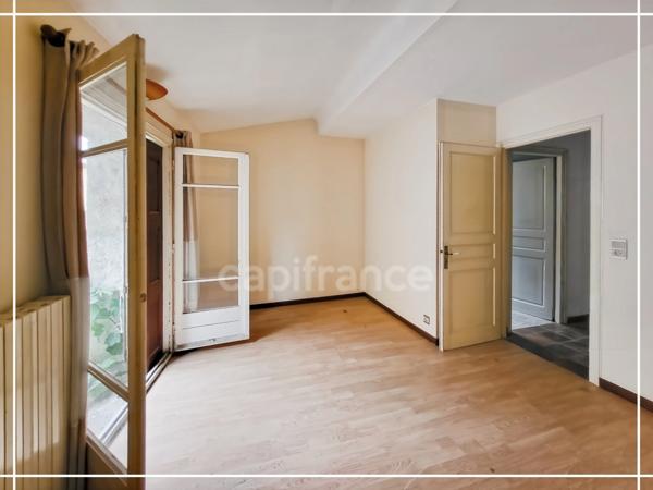 Maison de village d'angle 5 pièces COLLIOURE (66) coeur de village