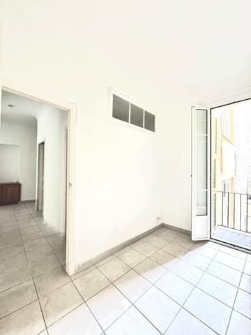 Nice centre tramway jean médecin - Appartement 73M2 3 pièces Immeuble Haussmannien