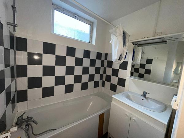 A LOUER : T5 à LILLE • Avenue de l'Architecte Louis Cordonnier - VAUBAN • 2 240 € CC • Réf. 67982929643