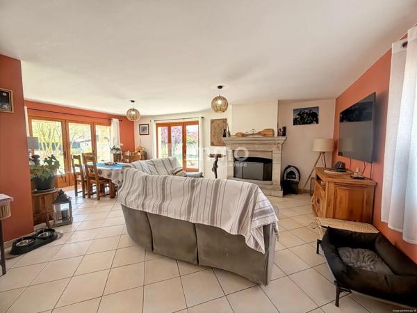 Maison familiale avec piscine – 10 min de Carcassonne