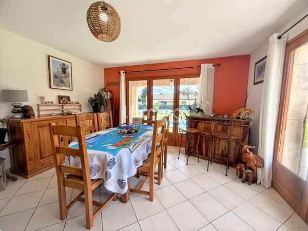 Maison familiale avec piscine – 10 min de Carcassonne