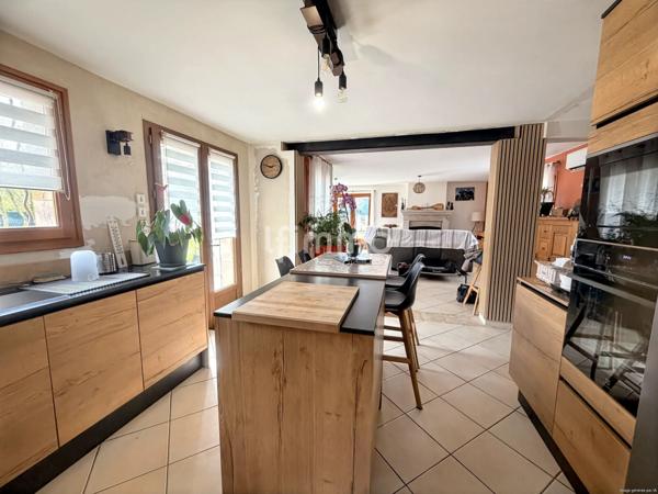 Maison familiale avec piscine – 10 min de Carcassonne