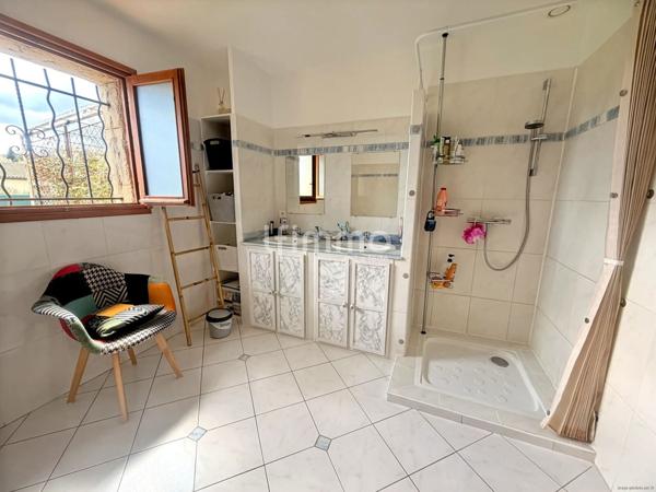 Maison familiale avec piscine – 10 min de Carcassonne