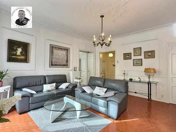 Appartement 120 m² de Type Haussmannien