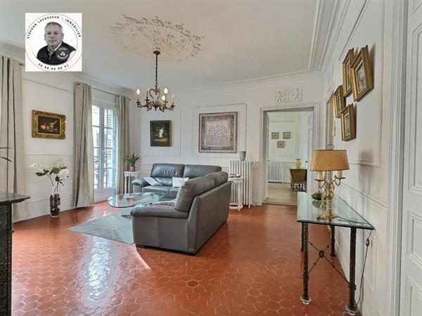 Appartement 120 m² de Type Haussmannien