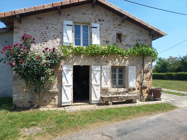 Maison à vendre à Alloue (16490) - Charente