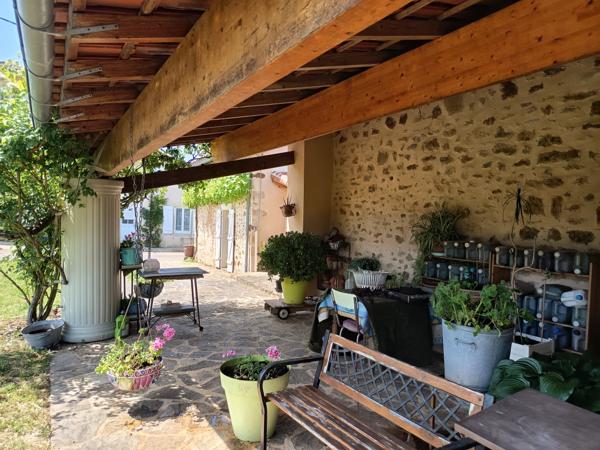 Maison à vendre à Alloue (16490) - Charente